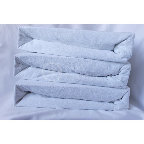 Waterproof terry fitted sheet (white)